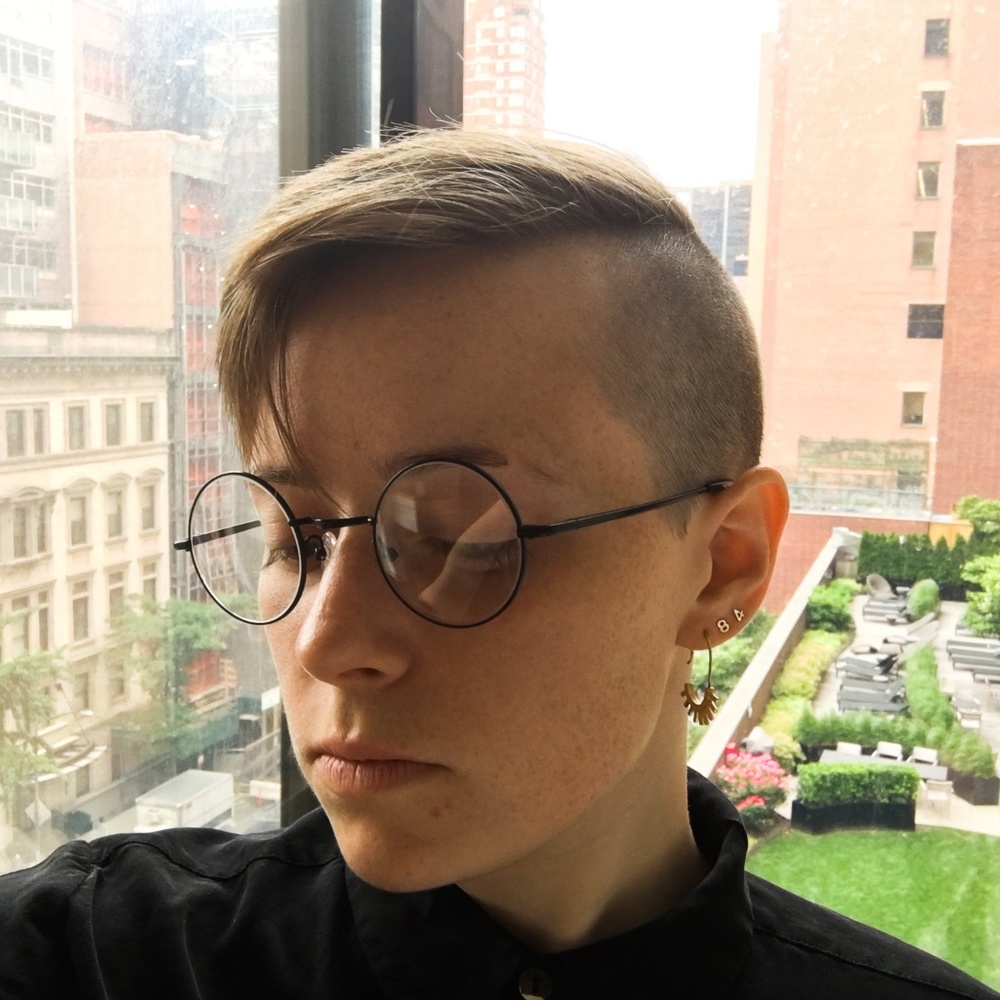 Black Round Non-Prescription Glasses